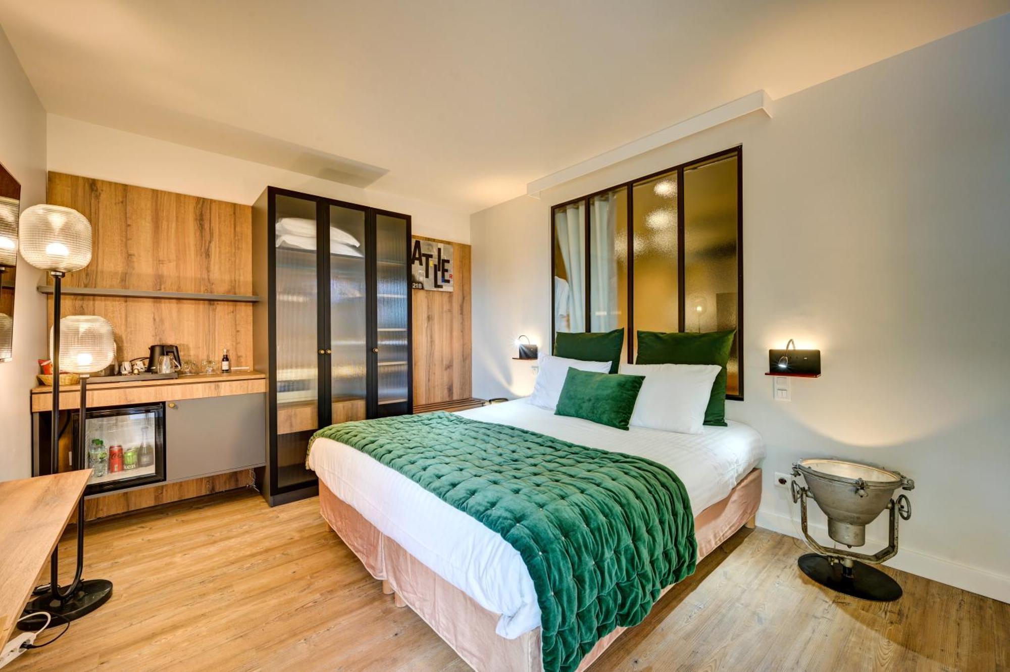 Hotel Bastide & Spa - Villa De Lourmarin Exteriör bild